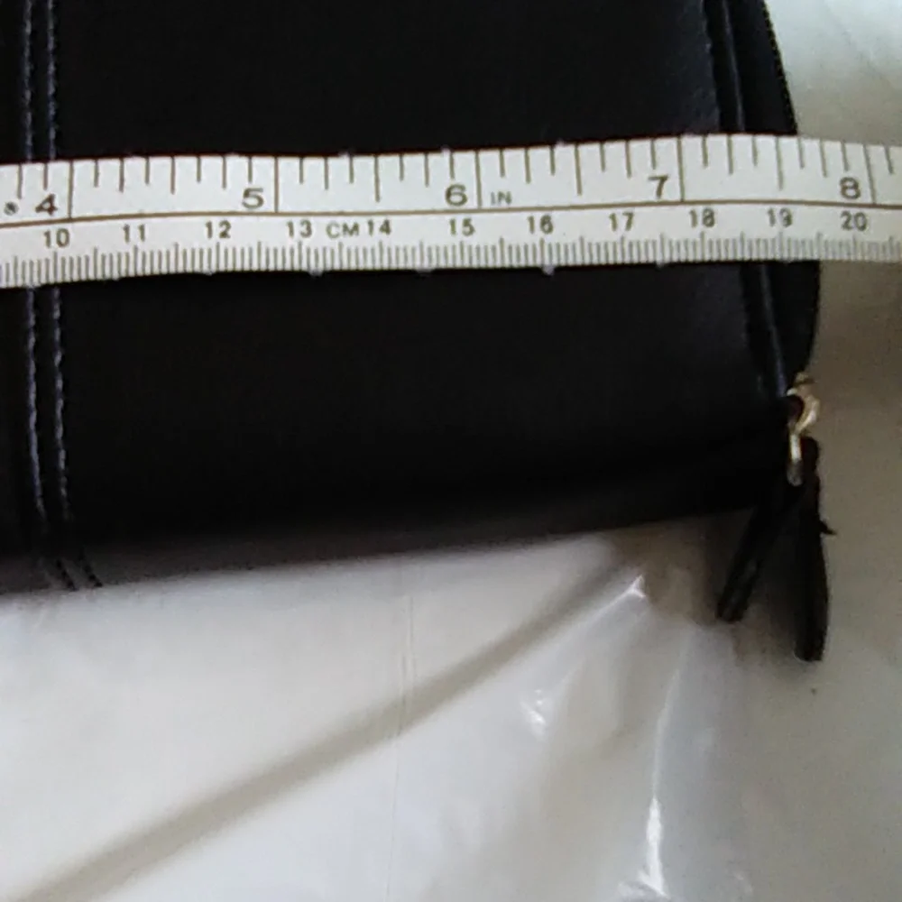 Ladies Wallet - Picture 9 of 12